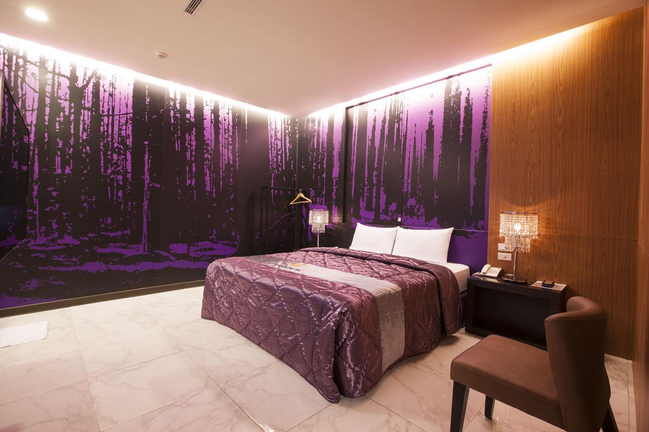 Foxdou Business Motel Тайнань Экстерьер фото